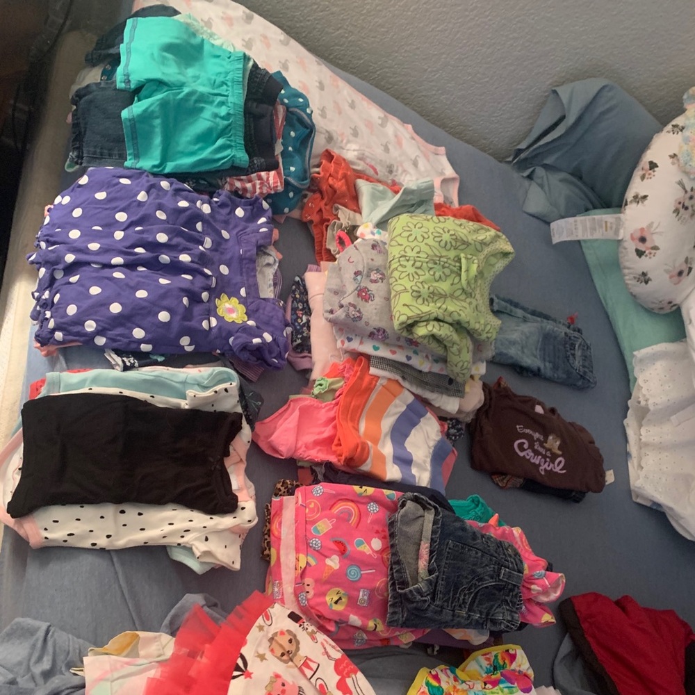 66 item Little girls clothes lot